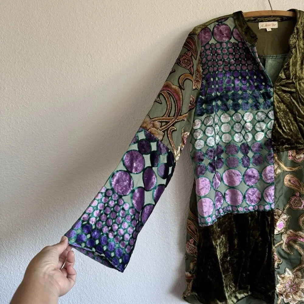 🩵All About Her Burned  Out Velvet  Tunic Patchwork Artsy Velvet Boho Size Large - Picture 5 of 11